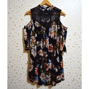 NWT Floral Velvet Lace Cold Shoulder Dress Small